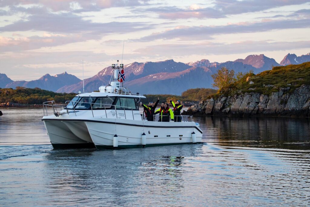 Eagle Safari boat trip - autumn
